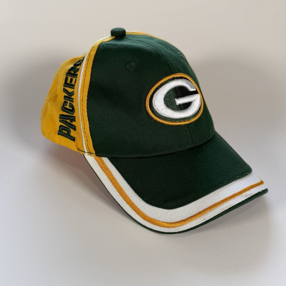 Green Bay Packers NFL Team Apparel Hat One Size Adjustable Hook/Loop Strap Cap